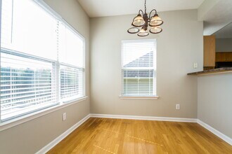 7424 Maggie Dr in Nashville, TN - Foto de edificio - Building Photo