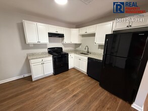 34 Highland Pl in Bryant, AR - Building Photo - Building Photo