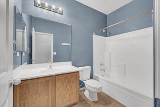 2419 Balgavies Ct in Henderson, NV - Building Photo - Building Photo