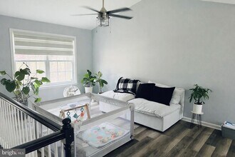 44 Hidden Lake Dr in Stafford, VA - Building Photo - Building Photo