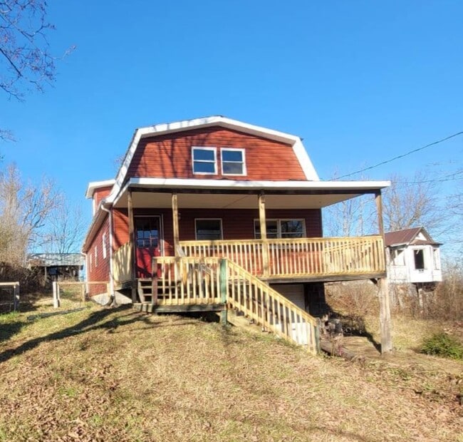 property at 1232 Grant Pl