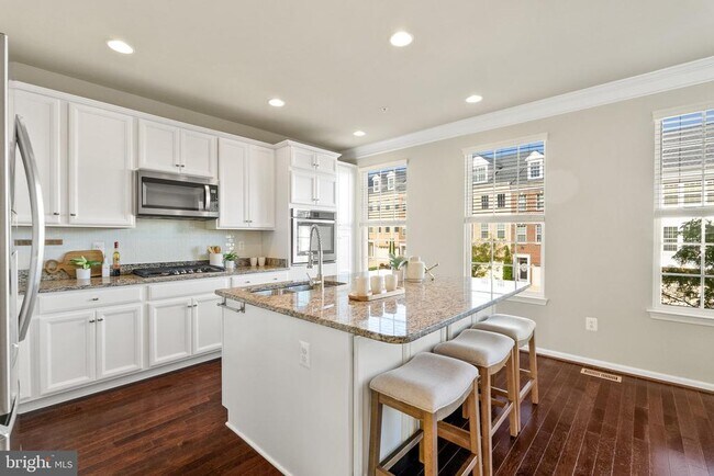 4208 WOODSPRING Ln in Upper Marlboro, MD - Building Photo - Building Photo