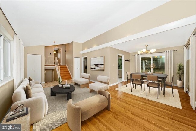 3906 Montrose Dr in Chevy Chase, MD - Building Photo - Building Photo