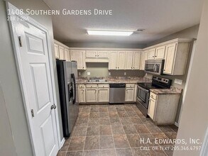1408 Southern Gardens Dr in Tuscaloosa, AL - Building Photo - Building Photo