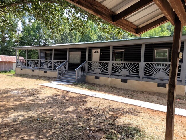 227 Goss Ln in Colbert, GA - Building Photo - Building Photo