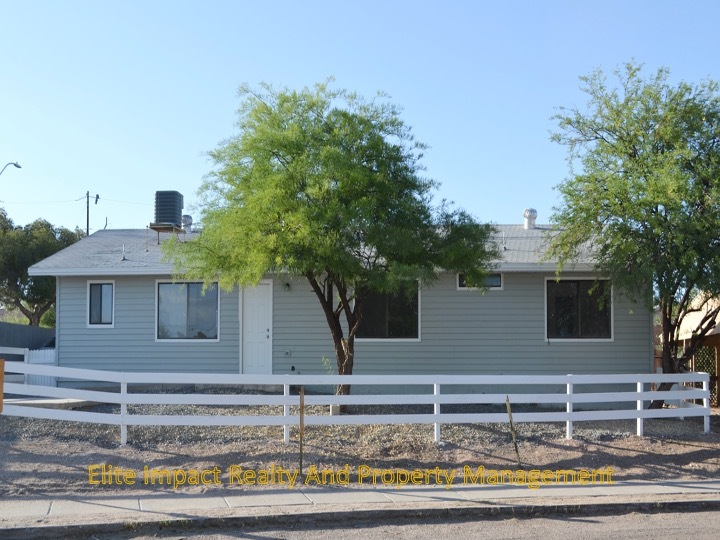 420 E Flores St in Tucson, AZ - Building Photo