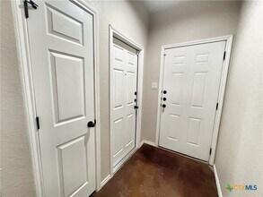 2611 Pahmeyer Rd in New Braunfels, TX - Building Photo - Building Photo
