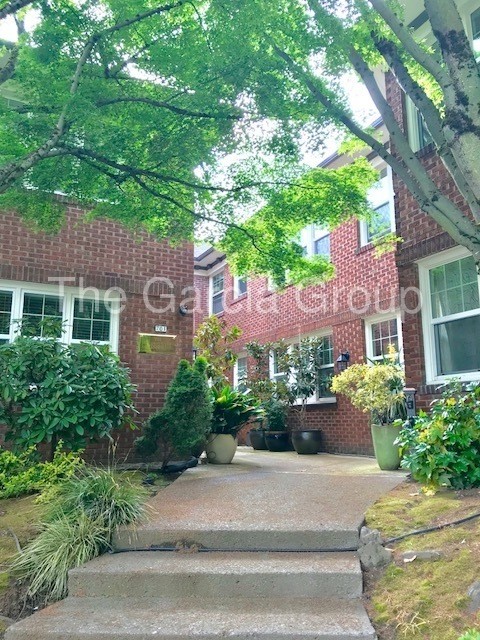 701 NE 28th Ave-Unit -35 in Portland, OR - Building Photo