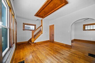 3125 East Ave in Erie, PA - Building Photo - Building Photo