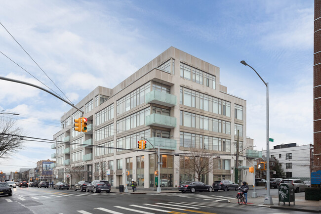 The Residences at 400 U in Brooklyn, NY - Building Photo - Building Photo