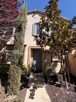 3206 Vittoria Loop in Dublin, CA - Building Photo