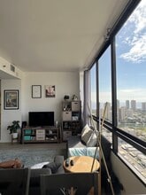 2499 Kapiolani Blvd, Unit 3900 in Honolulu, HI - Building Photo - Building Photo