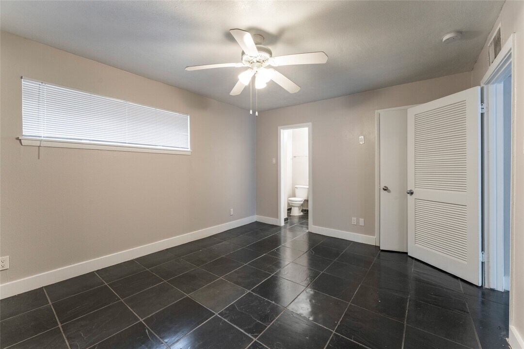420 W Alabama St in Houston, TX - Building Photo