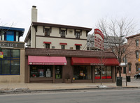 Chestnut Villa in Philadelphia, PA - Foto de edificio - Building Photo