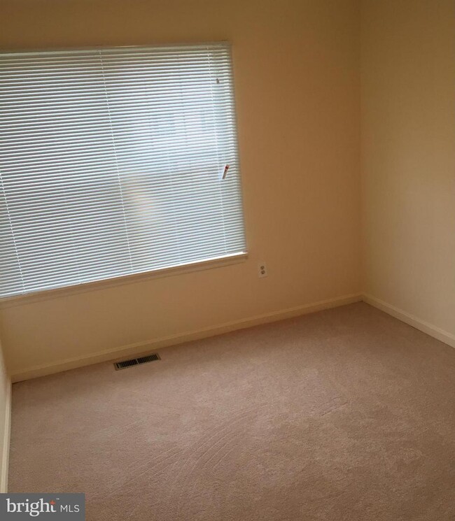 property at 12717 Richland Pl