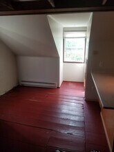 1300 Hares Hill Rd in Phoenixville, PA - Foto de edificio - Building Photo