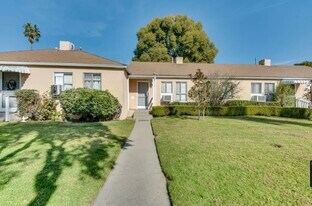 504 N Rosemary Ln, Unit 504 in Burbank, CA - Building Photo