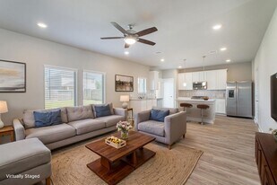 10569 Preserve Wy in Shenandoah, TX - Building Photo