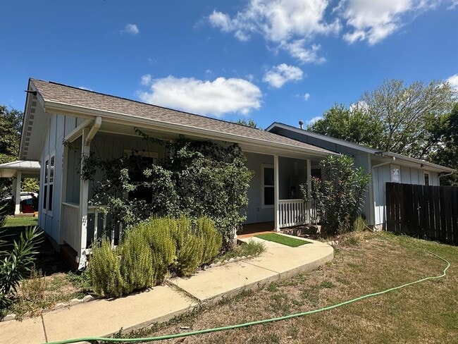 property at 6401 Sandshof Dr