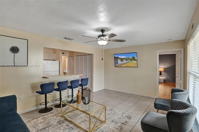 5807 SW 27th St in West Park, FL - Building Photo - Building Photo
