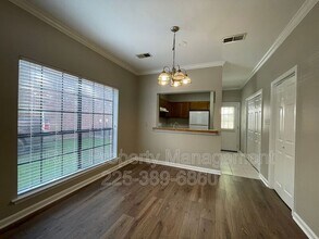 910 W Macci St in Gonzales, LA - Building Photo - Building Photo