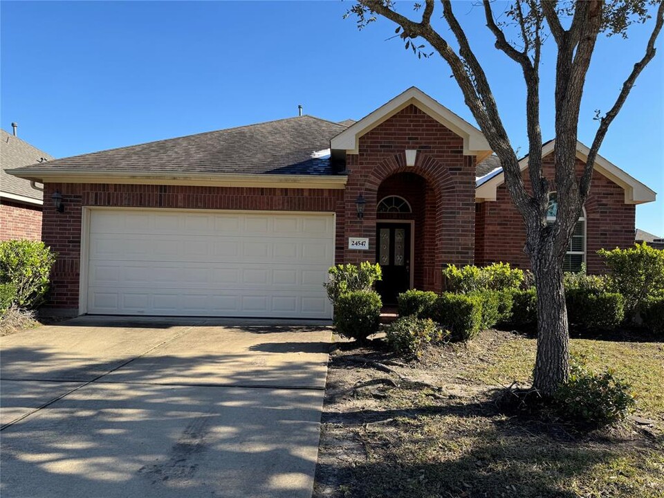 24547 Sawgrass Meadow Ln in Katy, TX - Building Photo