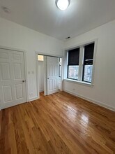 3025 W Irving Park Rd in Chicago, IL - Building Photo - Building Photo