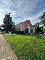 432 E Lytle St in Murfreesboro, TN - Building Photo