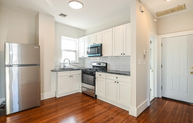 265 McBride Ave, Unit 2nd Floor in Paterson, NJ - Foto de edificio - Building Photo