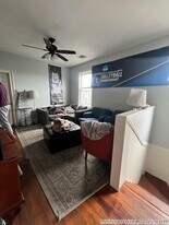 731 Parker St in Boston, MA - Building Photo