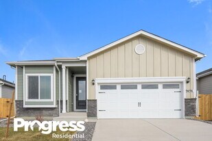 9496 Yampa Ct in Commerce City, CO - Building Photo