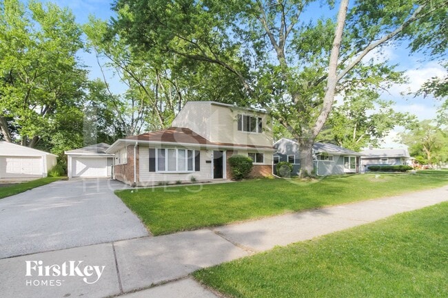 property at 164 Blackhawk Dr