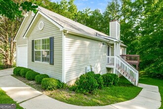 1214 Foxwood Dr in Douglasville, GA - Building Photo - Building Photo