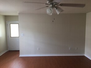 1237 37th St in Gulfport, MS - Foto de edificio - Building Photo