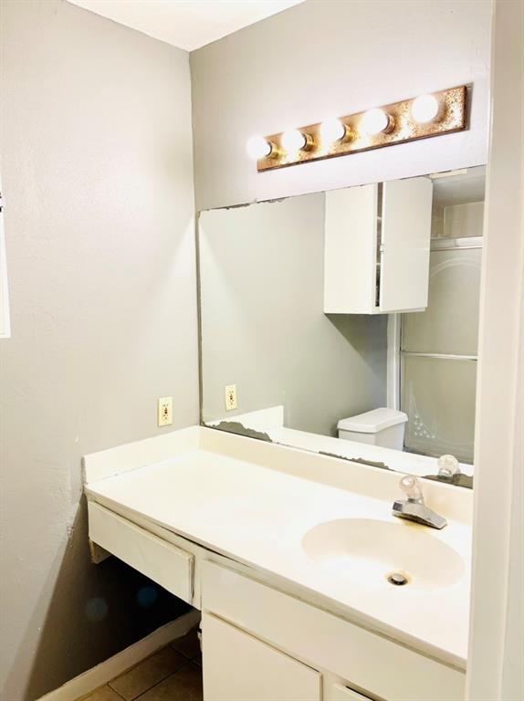 6633 W Airport Blvd, Unit 801 in Houston, TX - Foto de edificio - Building Photo