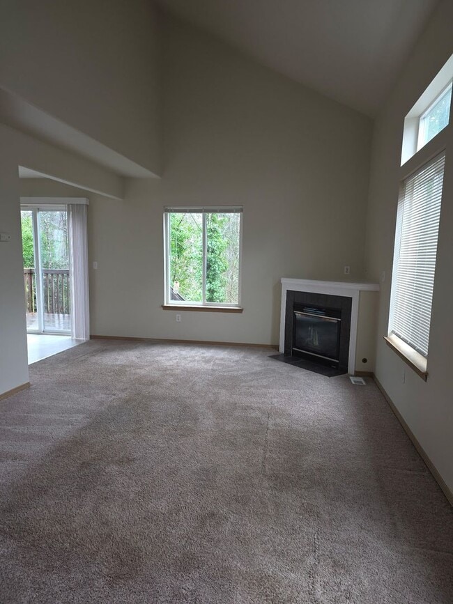 6158 S Cushman Ave in Tacoma, WA - Building Photo - Building Photo