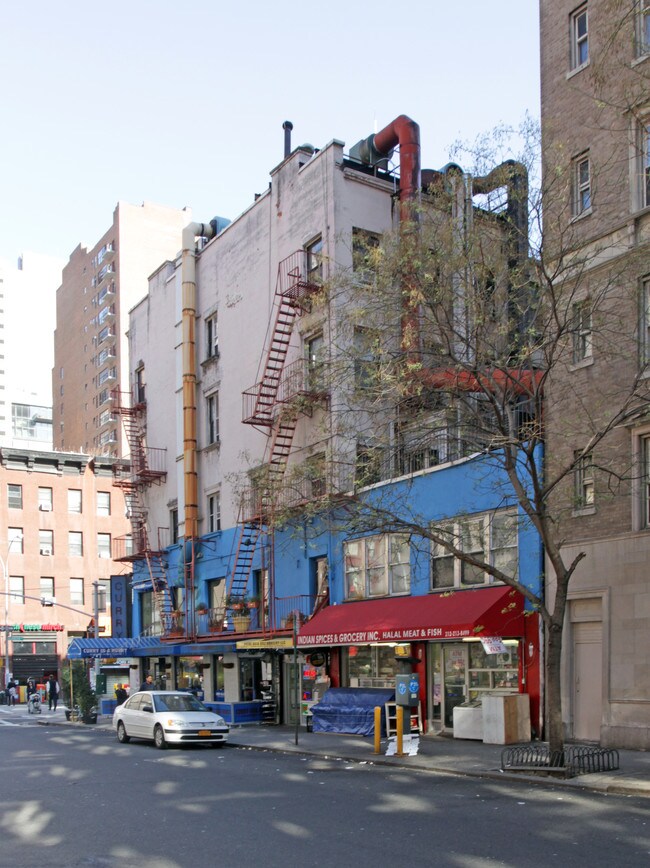 135 E 28th St in New York, NY - Foto de edificio - Building Photo