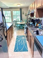 4642 Cedar Lake Rd S in St. Louis Park, MN - Building Photo - Building Photo