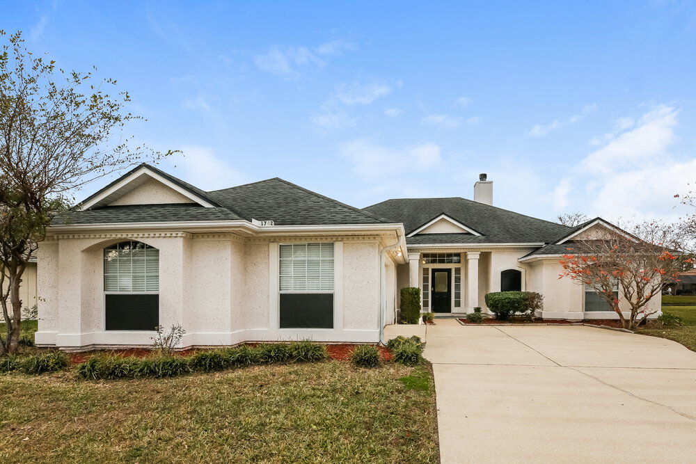 1742 Pickwick Pl in Fleming Island, FL - Building Photo