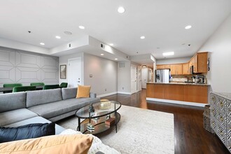 72 Monroe St in Hoboken, NJ - Foto de edificio - Building Photo
