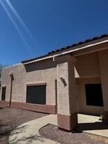 1535 N Pso La Tinaja in Green Valley, AZ - Building Photo