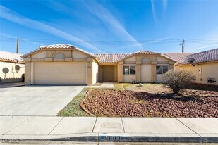 5034 Lark Canyon Ct in North Las Vegas, NV - Building Photo