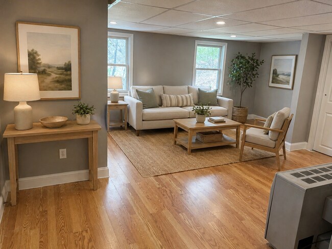 14 Riverview Ave in Hudson, NH - Building Photo - Building Photo