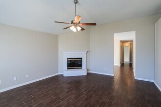 5800 Magnum Dr in Arlington, TX - Building Photo - Building Photo