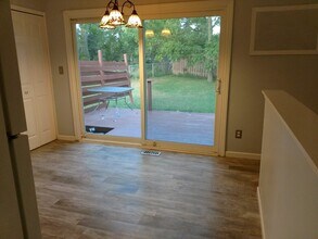 2063 Champagne Dr in Ann Arbor, MI - Building Photo - Building Photo