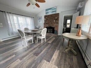 297 Swansom Rd in Swansea, MA - Building Photo - Building Photo