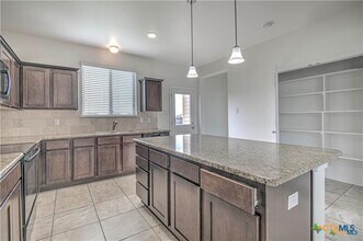 1070 Spring Terrace Loop in Temple, TX - Building Photo - Building Photo
