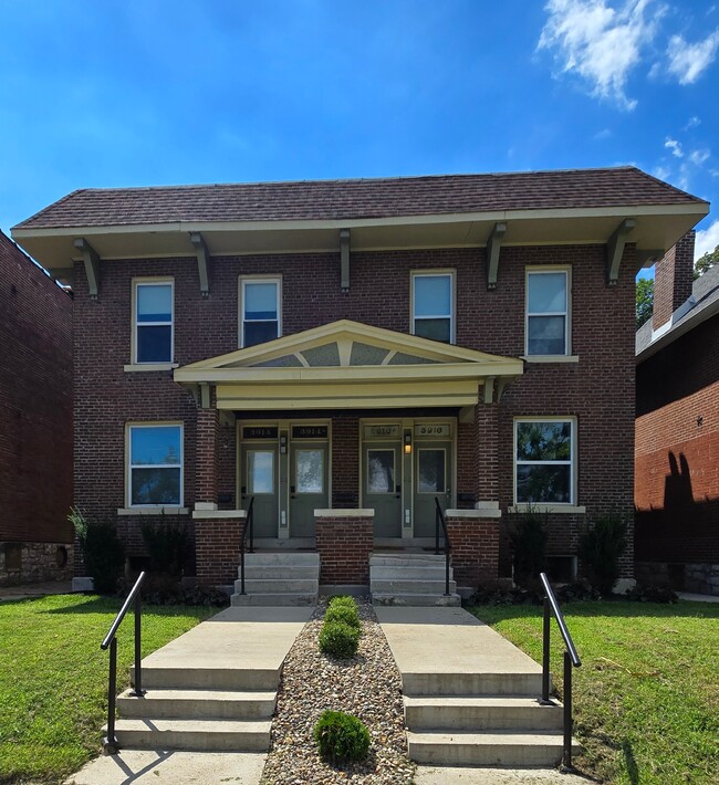 3914 De Tonty St, Unit A - 2nd floor