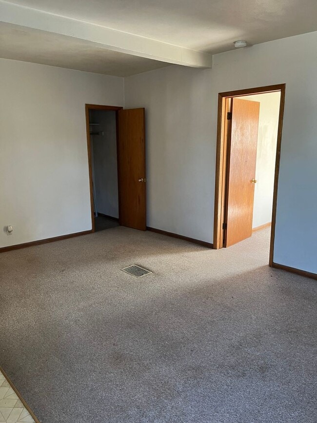 320 S 17th St in Fort Dodge, IA - Building Photo - Building Photo