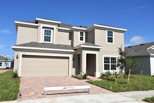 9365 St Therese St. in Groveland, FL - Building Photo